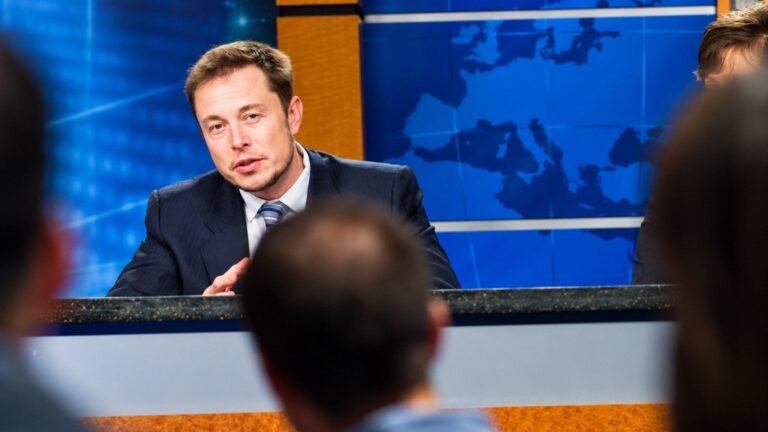 Elon Musk Wants Every Child in America to Own a Piece of SpaceX